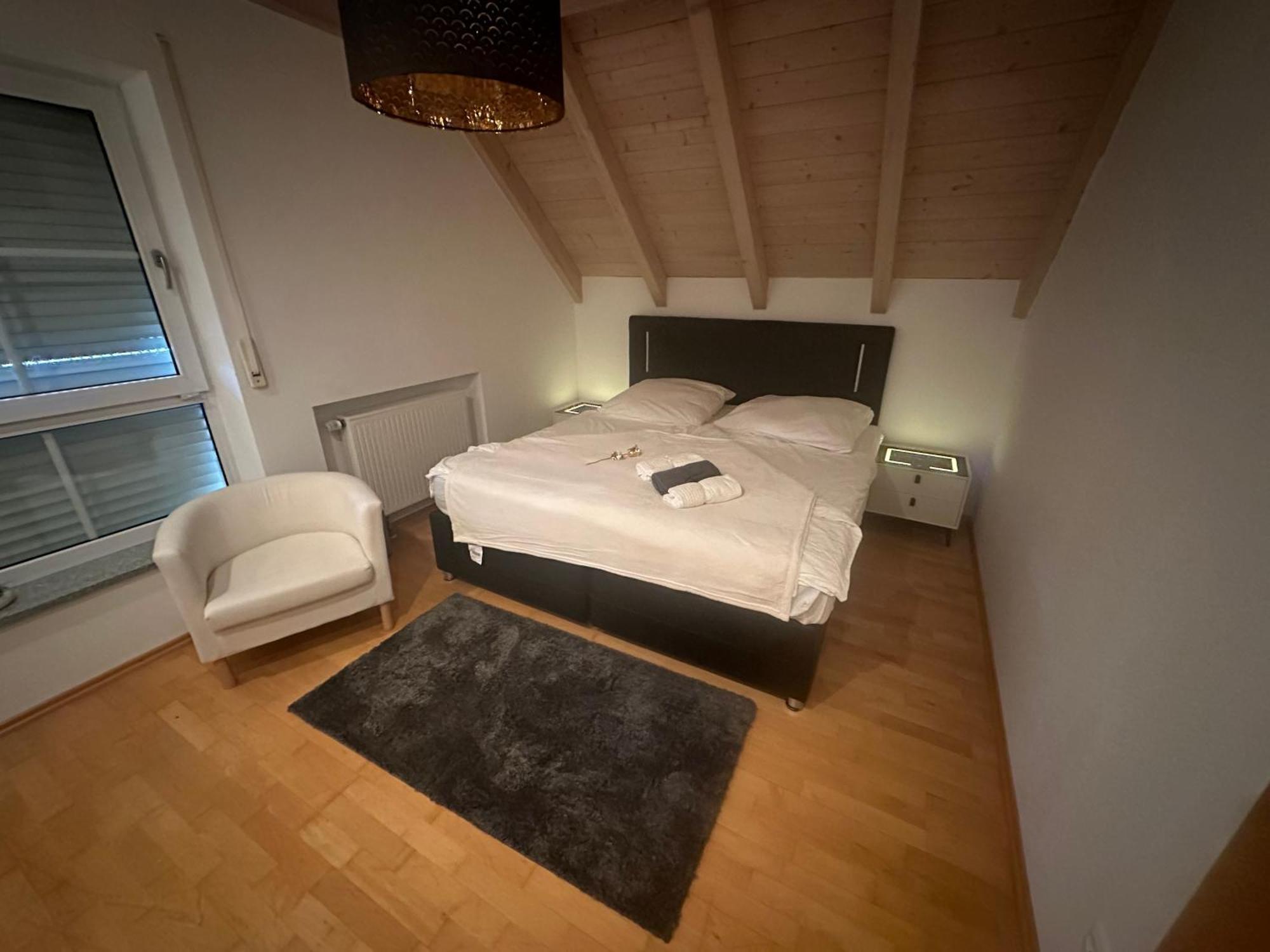 Landhaus Lindenberg Бухлоэ Экстерьер фото